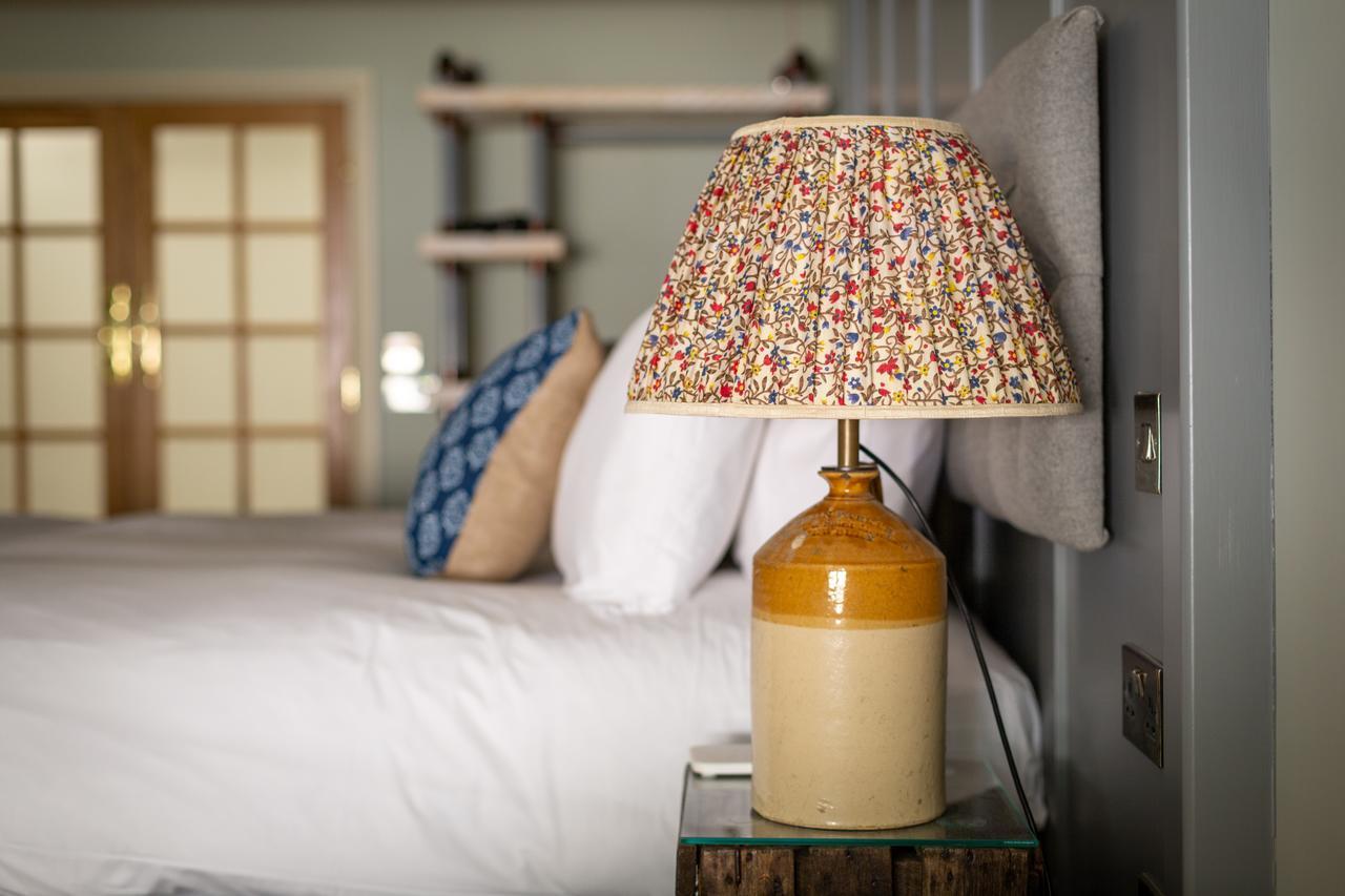 The Frogmill Hotel Shipton  Zewnętrze zdjęcie